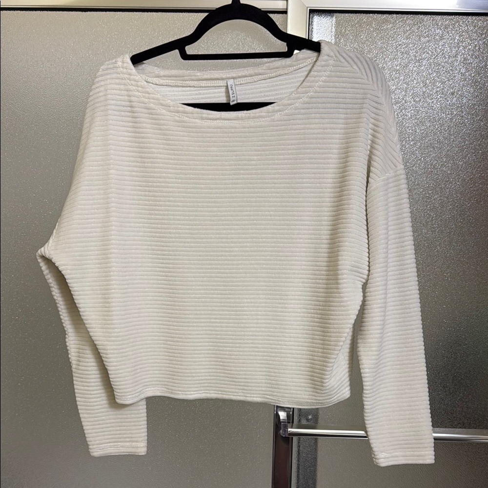 Z Supply White Long Sleeve Crew Neck Cropped Sweatshirt